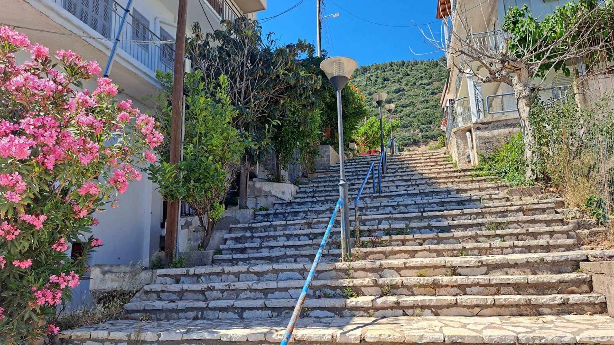 Heirlooms And Halos Monastiraki  Exterior photo